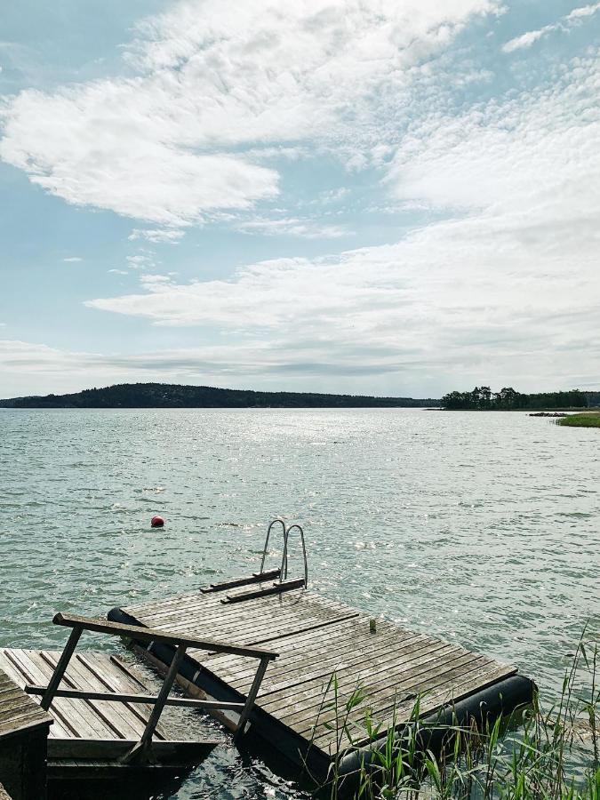 Oevernaesgarden Gaesthem Mariehamn Exterior photo